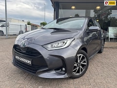 Toyota Yaris - 1.5 Hybrid Dynamic|Stoelverwarming|LED