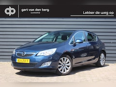 Opel Astra - 1.6 Cosmo - CLIMA - CRUISE - 1STE EIGENAAR - TREKHAAK
