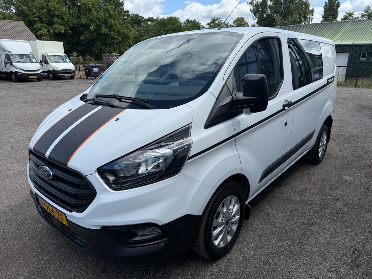 Ford Transit Custom - 2.0 TDCI Dubbel Cabine / Airco / Euro 6 - AutoWereld.nl