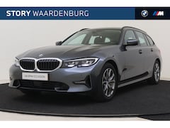 BMW 3-serie Touring - 330i Sport Line Automaat / Sportstoelen / Active Cruise Control / Stoelverwarming / LED /