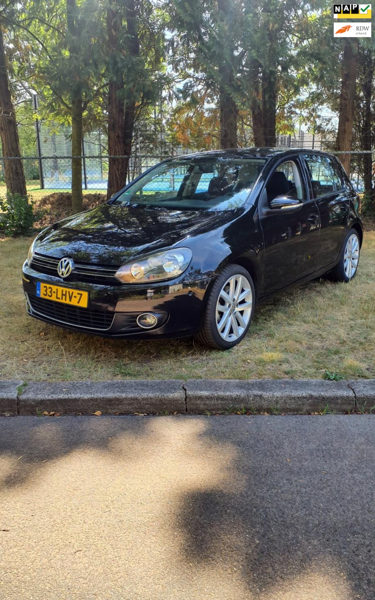 Volkswagen Golf - 1.4 TSI Comfortline 5 deurs , climatronic, nieuwe apk - AutoWereld.nl