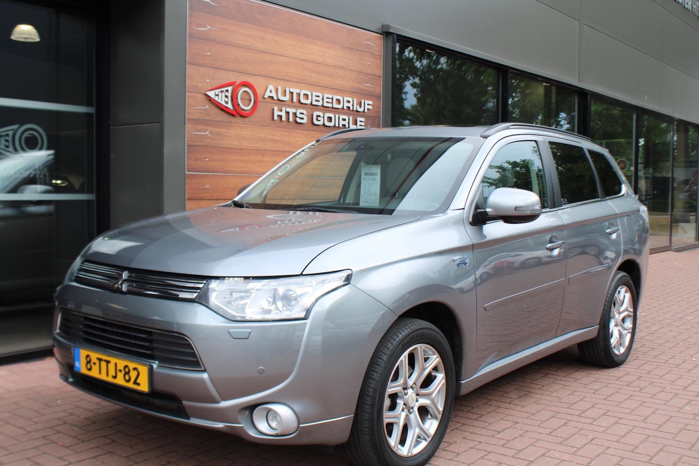 Mitsubishi Outlander - 2.0 PHEV instyle 2.0 PHEV Instyle - AutoWereld.nl