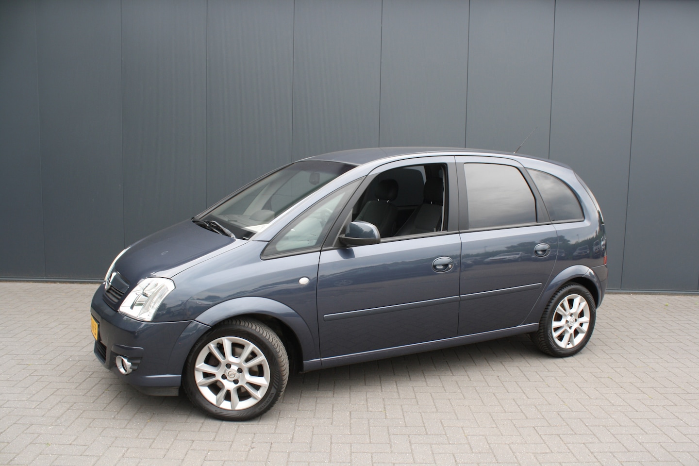 Opel Meriva - 1.6-16V Cosmo - AIRCO - TREKHAAK - APK 8-26 - AutoWereld.nl