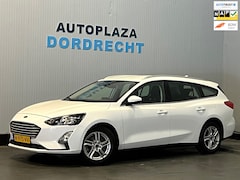 Ford Focus Wagon - 1.0 EcoBoost Trend Edition Business|Navi|PDC|LED|Carplay|Trekhaak|Stoel Verw