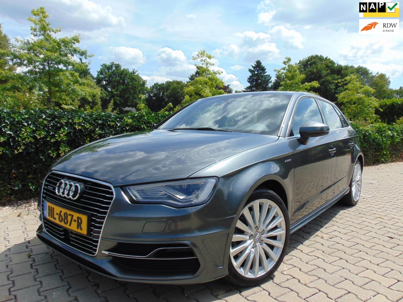 Audi A3 Sportback - 1.4 e-tron PHEV Ambition Pro Line plus 1.4 e-tron PHEV Ambition Pro Line plus , S-Line / Clima / Cruise / Leder / Navi-Multimedia - AutoWereld.nl