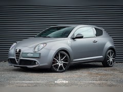 Alfa Romeo MiTo - 1.4 T Quadrifoglio Verde / Aut / Grigio Opaco / Navi