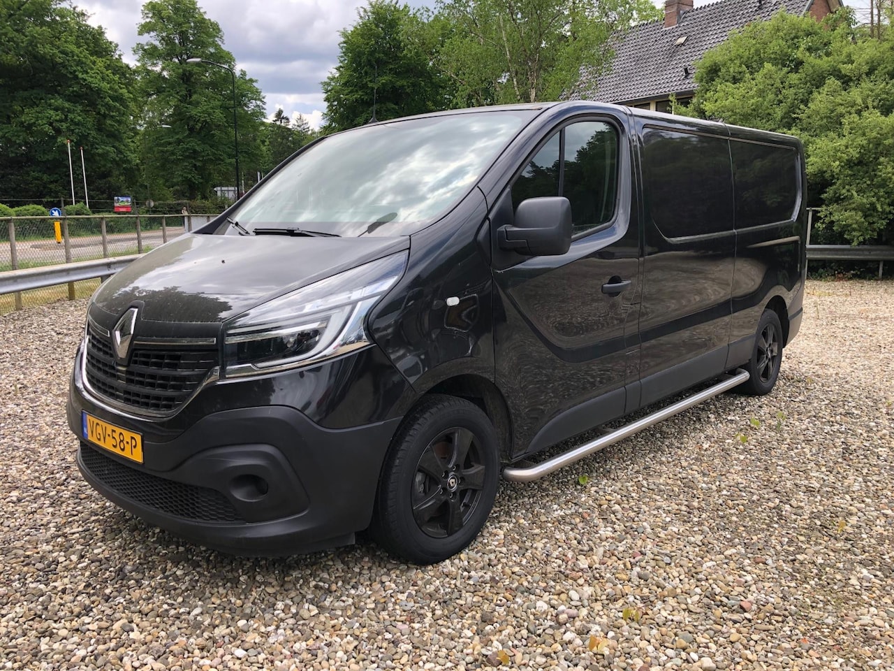 Renault Trafic - 2.0 dCi 120 T29 L2H1 Comfort 2.0 dCi 120 T29 L2H1 Comfort - AutoWereld.nl