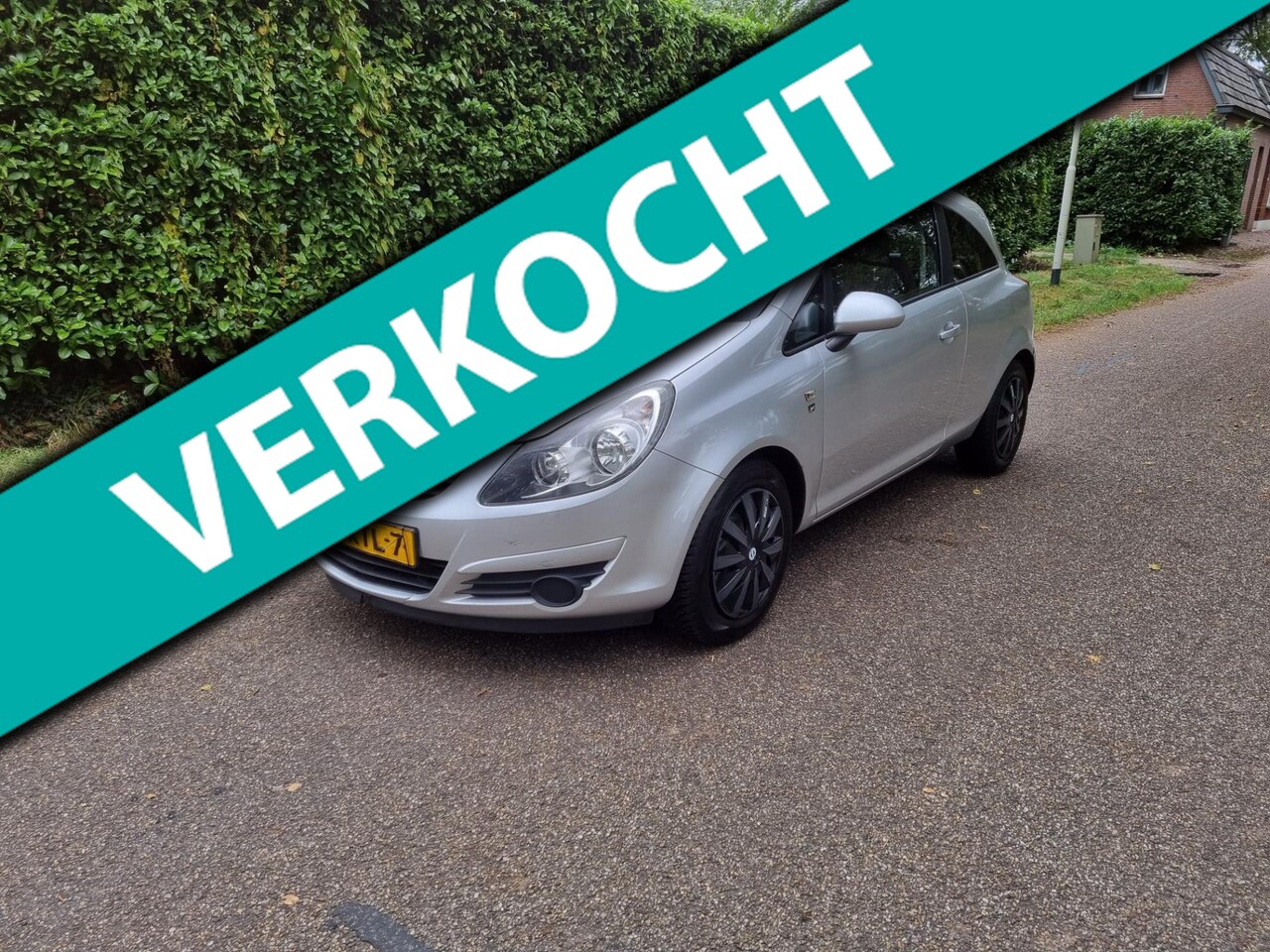 Opel Corsa - 1.2-16V '111' Edition 1.2-16V '111' Edition - AutoWereld.nl