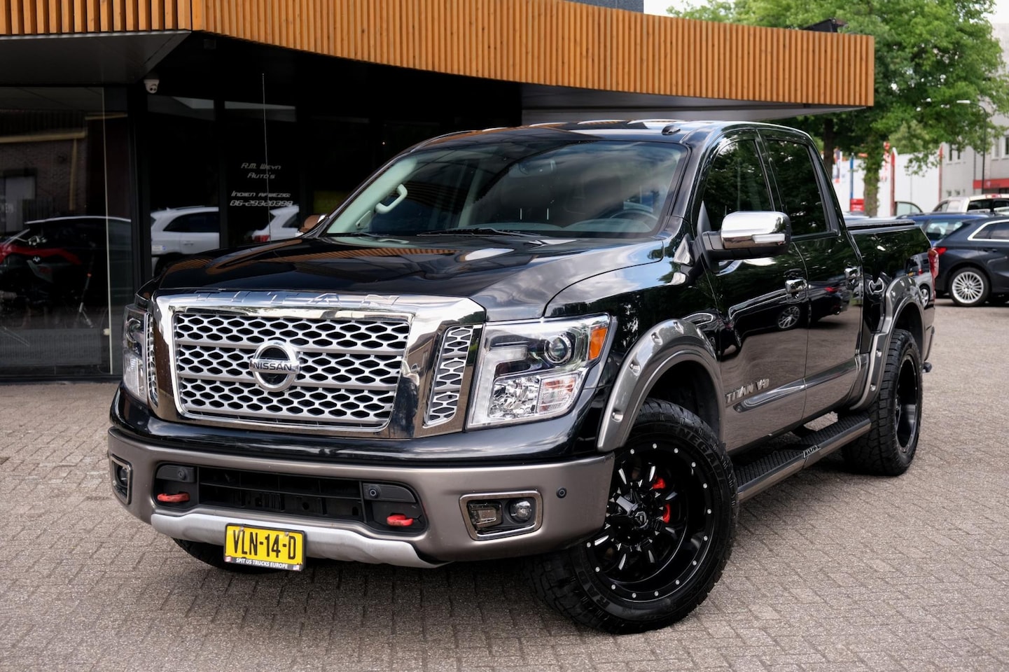 Nissan Titan - 5.6L V8 4WD Platinum Reserve/Excl.BTW/LPG/Tow Hooks/360°/20"Fuel/Rockford Fosgate/Stuurwie - AutoWereld.nl
