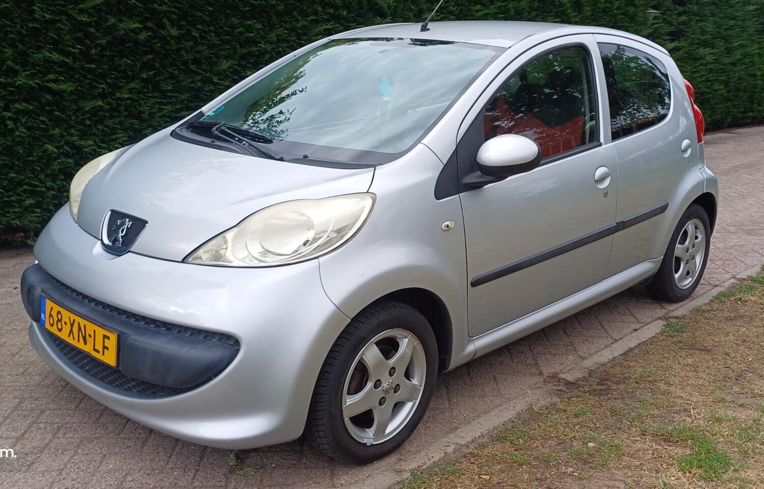 Peugeot 107 - 1.0-12V XS Urban Move 1.0-12V XS Urban Move - AutoWereld.nl