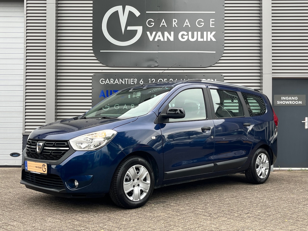Dacia Lodgy - 1.6 SCe 102PK 7personen Airco,CruiseControl,Navi,Isofix,Parkeersensoren,Bluetooth,Usb,Elek - AutoWereld.nl