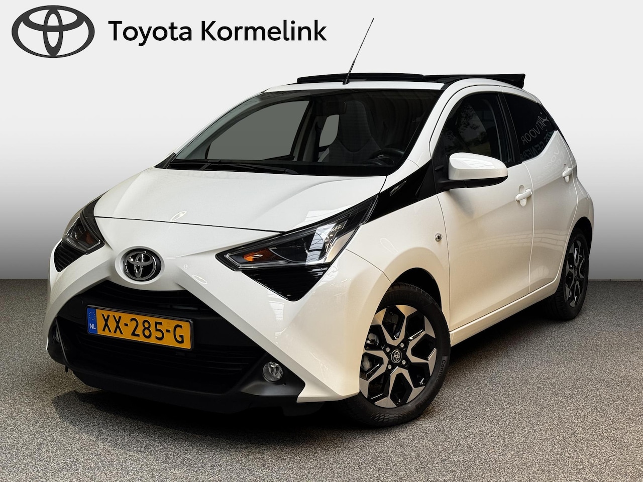 Toyota Aygo - 1.0 VVT-i x-joy 1.0 VVT-i x-joy - AutoWereld.nl
