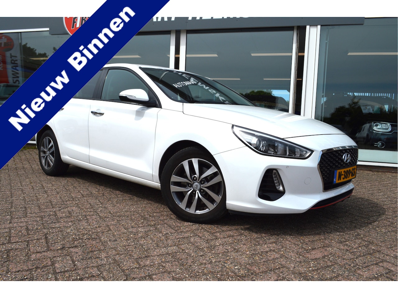 Hyundai i30 - 1.4 T-GDI Premium Automaat | Parkeercamera | Cruise C. - AutoWereld.nl