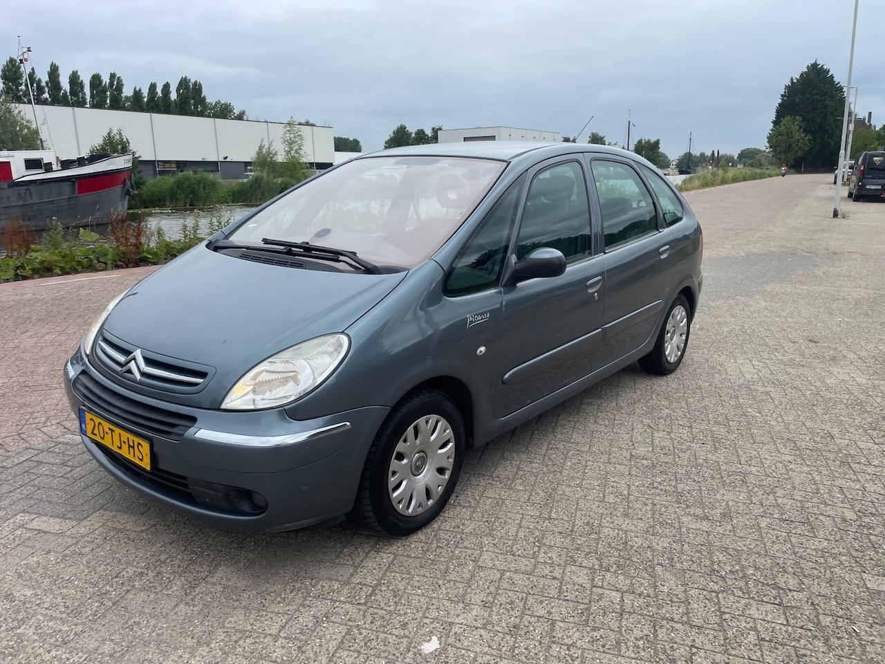 Citroën Xsara Picasso - 1.6i-16V Caractere!AIRCO!ELECKTRISH RAAM&SPIEGEL!RIJDT GOED!SCHALEKT GOED!RONDOM KLEINE DE - AutoWereld.nl