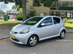 Toyota Aygo - 1.0-12V Sport 5-deurs Elektrische ramen Airco Zuinig