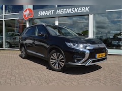 Mitsubishi Outlander - 2.0 2WD Intense+ 7 Pers. | Automaat | Sunroog | 360 camera