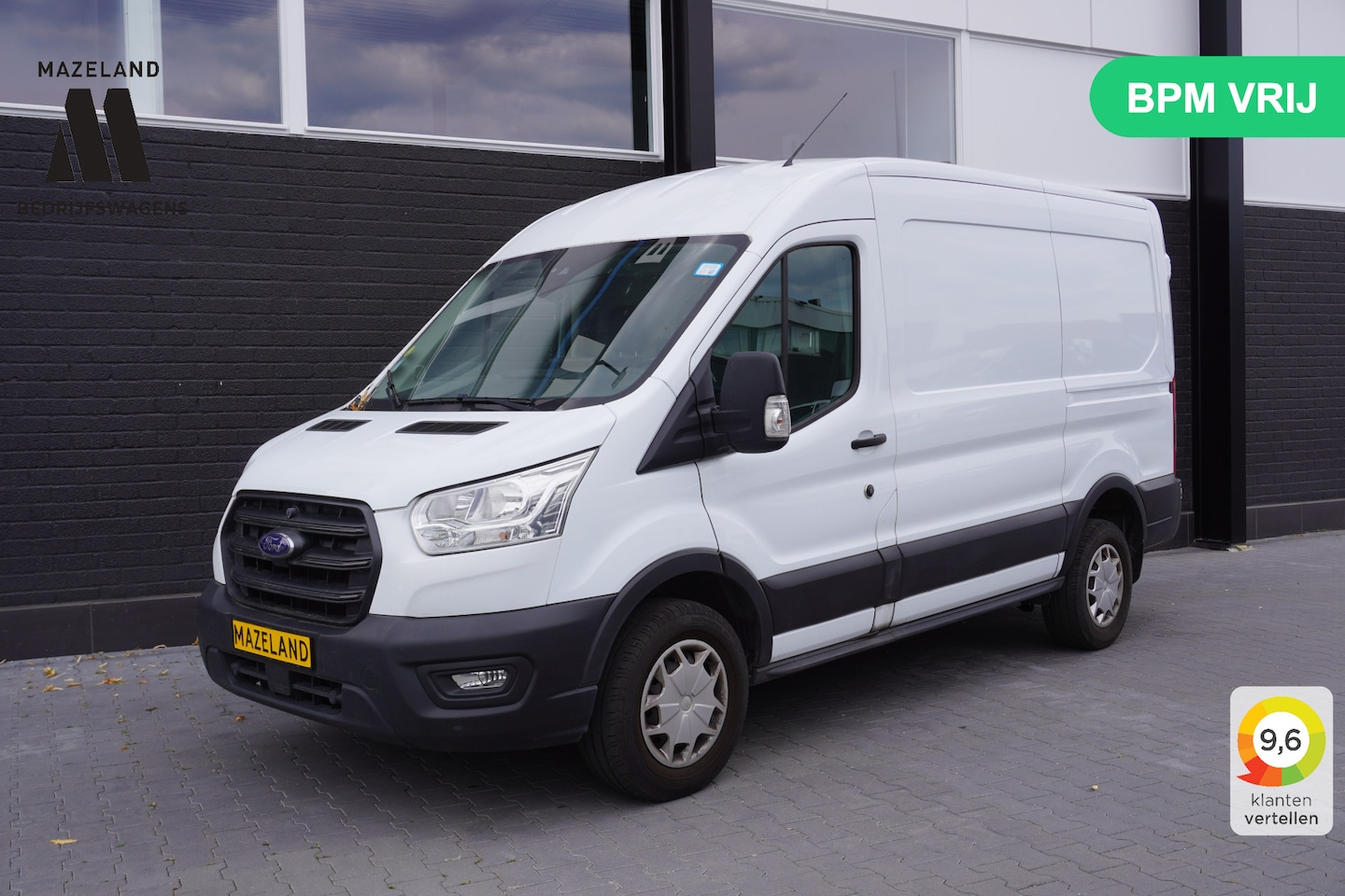 Ford Transit - 2.0 TDCI 130PK L2H2 EURO 6 - Airco - Navi - Cruise - € 15.950,- Excl. - AutoWereld.nl