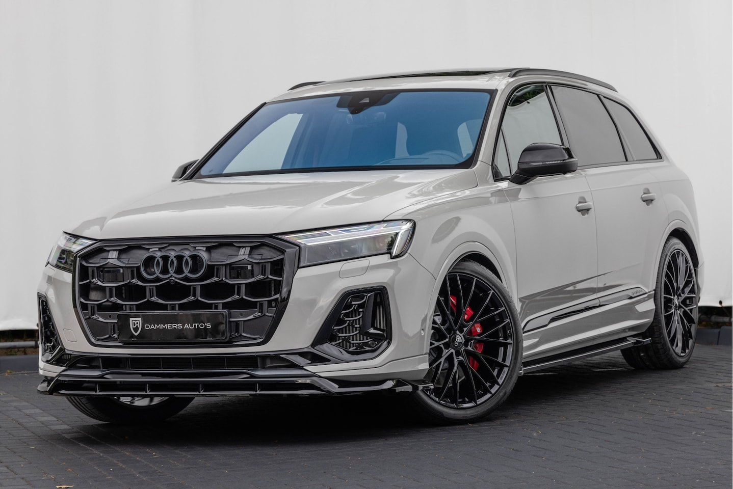 Audi SQ7 - 4.0 TFSI 507pk Quattro 7p Pano S-stoelen HuD Standkachel 4-wielsturing B&O - AutoWereld.nl