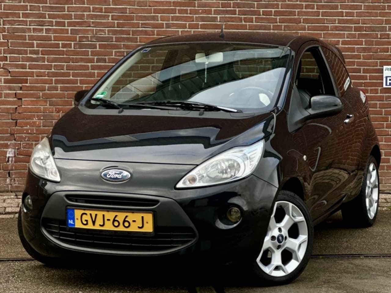 Ford Ka - 1.2 Titanium |Airco |Nieuwe APK |Stoelverw |NAP - AutoWereld.nl