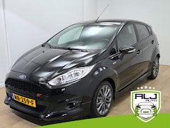 Ford Fiesta - Occasion ST Line zwart | Tweedehands Fiesta ST line in zwart | Sportieve look | Voorruitve