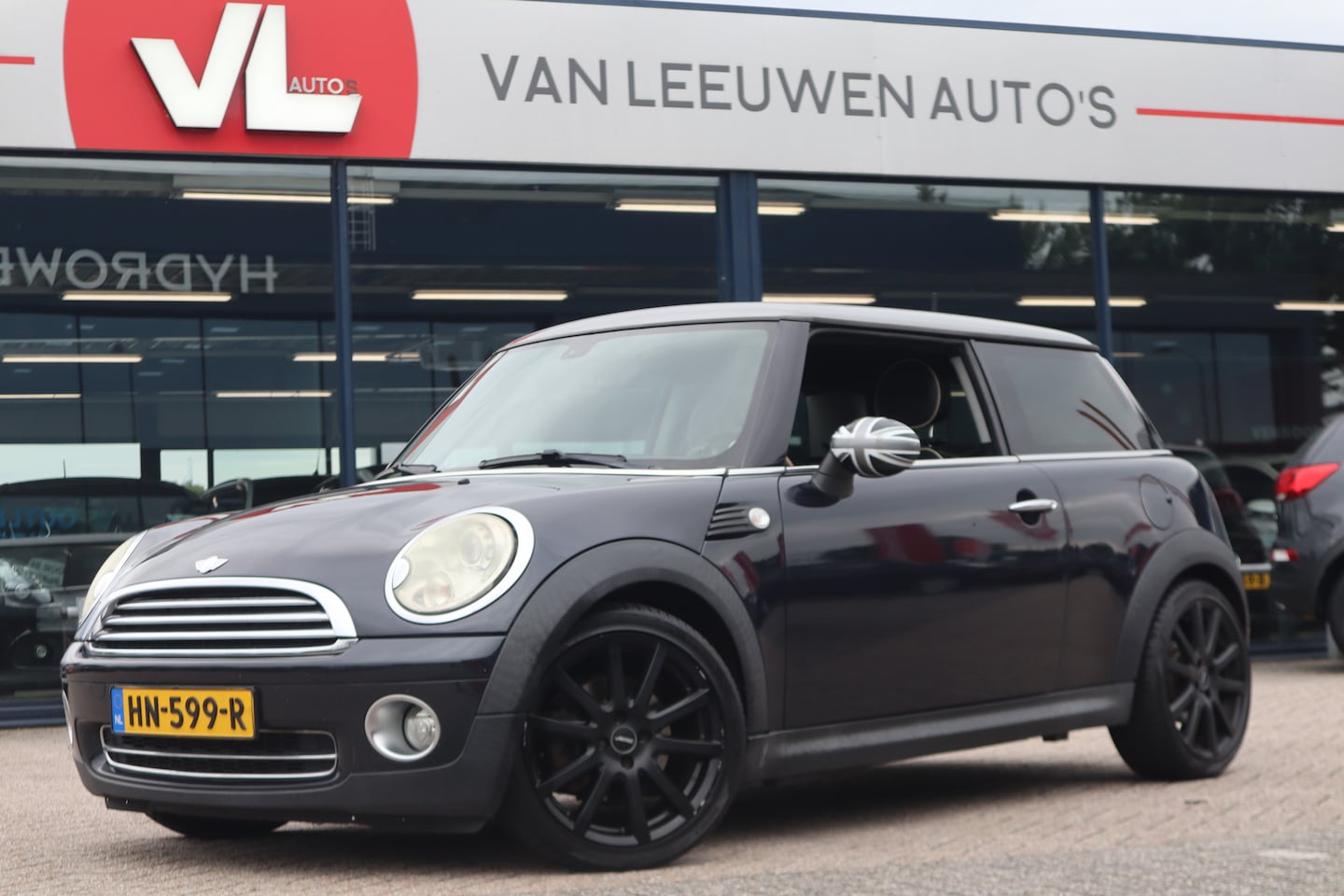 MINI Cooper - Mini 1.6 | Lees Tekst | Read Text | Zo Mee - AutoWereld.nl