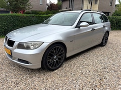 BMW 3-serie Touring - 320i