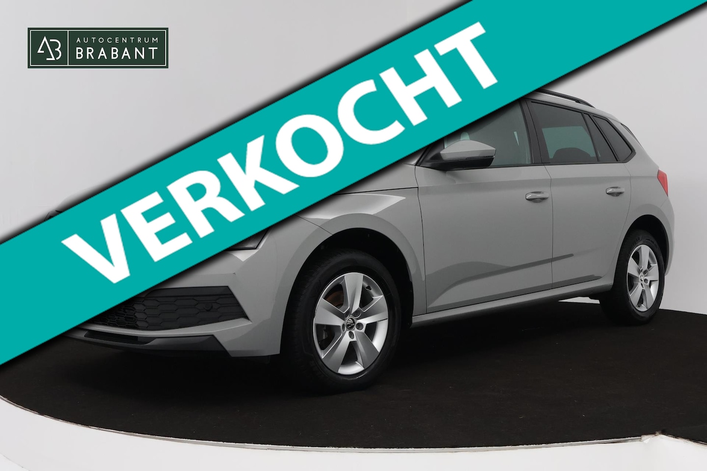 Skoda Kamiq - 1.0 TSI Sport Business (STOELVERWARMING, CRUISE CONTROL, PARKEERSENSOREN, ACHTERUITRIJCAME - AutoWereld.nl