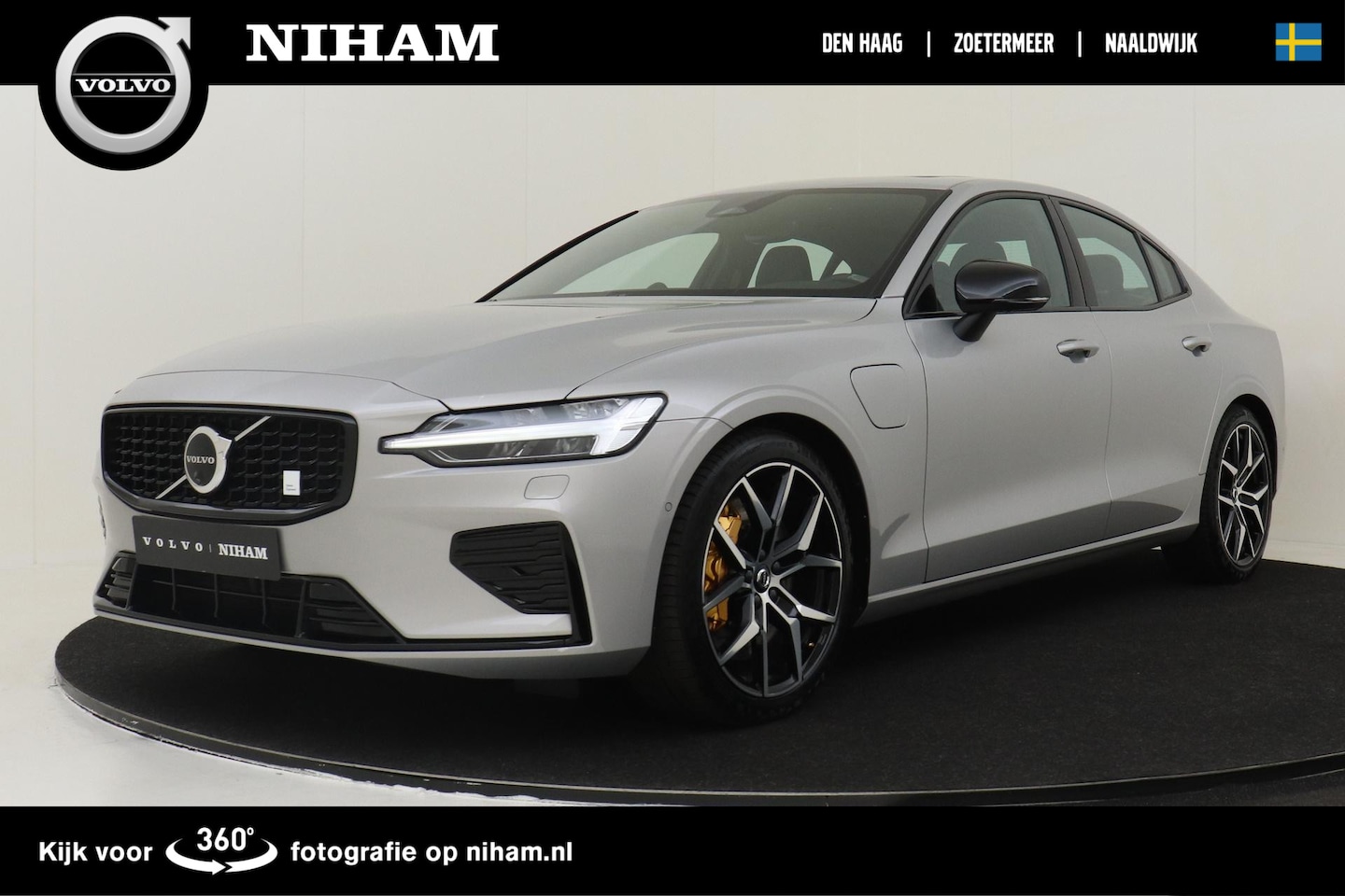 Volvo S60 - T8 AWD POLESTAR ENGINEERED -PANO.DAK|360°CAM|BOWERS&WILKINS|GELAAGD.GLAS|19"|TREHAAK - AutoWereld.nl