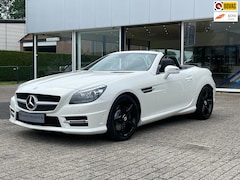 Mercedes-Benz SLK-klasse - 250 AMG / HARMAN / XENON / COMAND / AIRSCARF