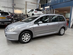 Peugeot 307 Break - 1.6 16V XS Premium | Climate control | Trekhaak | All season banden | NAP | Rijklaar prijs