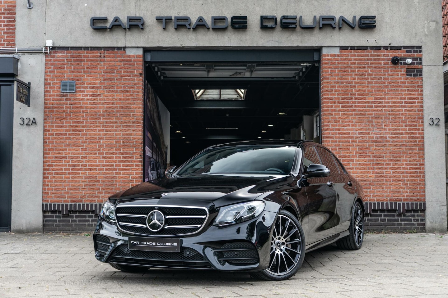 Mercedes-Benz E-klasse - 350 AMG Pano / Burmester / Camera - AutoWereld.nl