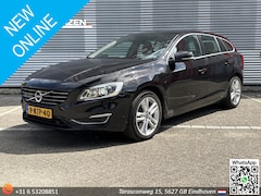 Volvo V60 - 2.4 D6 AWD Plug-In Hybrid Summum | Leder | Climate | Cruise | Navi | PDC | Stoelverwarming