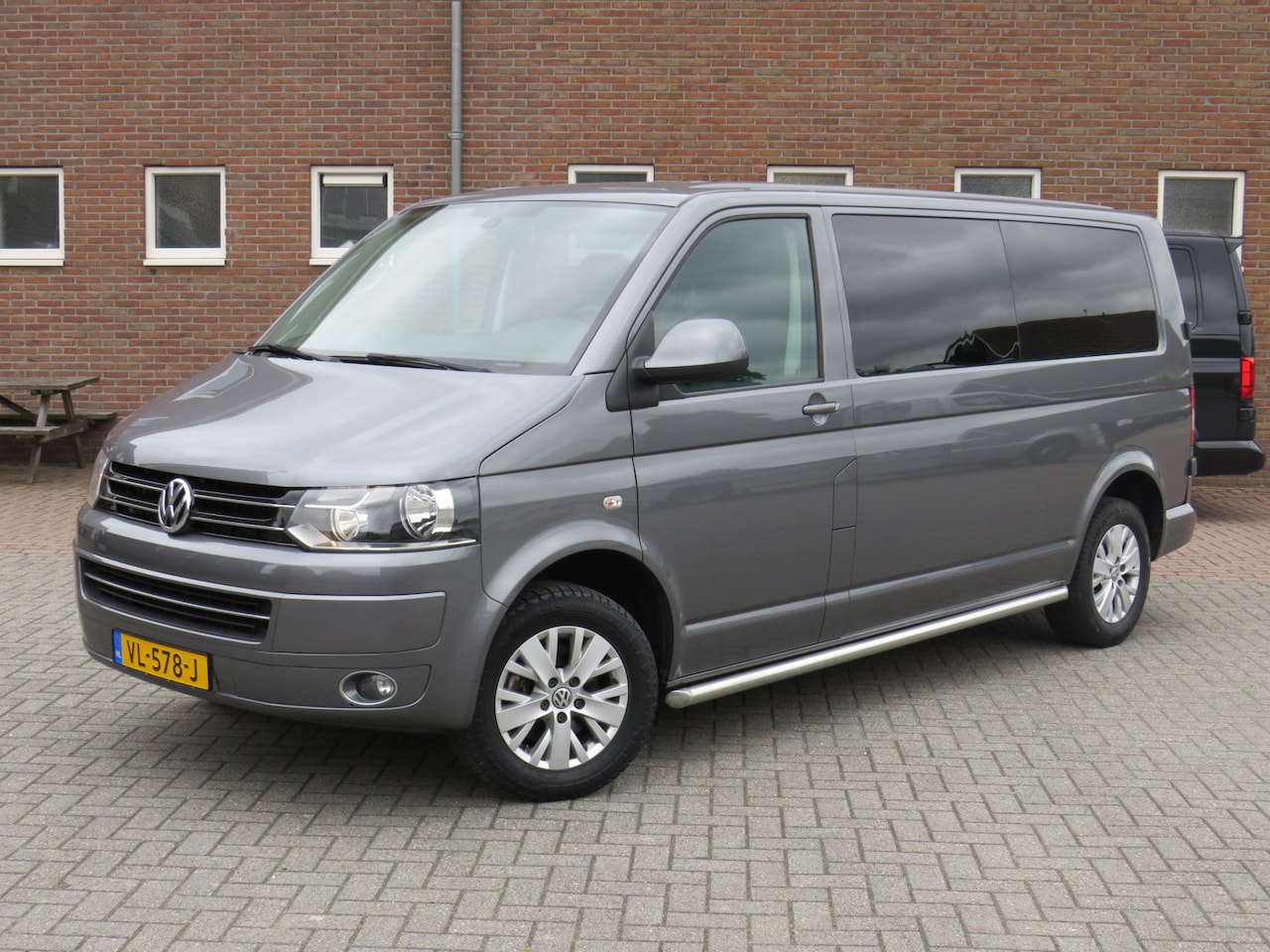Volkswagen Transporter - 2.0 TDI 140Pk DSG L2H1 DC Comfortline * Automaat * 65 Edition * Navi * Dubbele Cabine * Ai - AutoWereld.nl