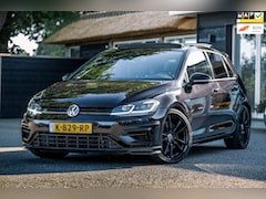 Volkswagen Golf - 2.0 TSI 4Motion R Panoramadak I Adaptieve Cruise I Virtual Cockpit I Led I 19" I Camera I