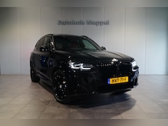 BMW X3 - xDrive30e Uniek Fionarot Individual Leder | M-Sport | LED | 360 Camera | Panoramadak | Hea