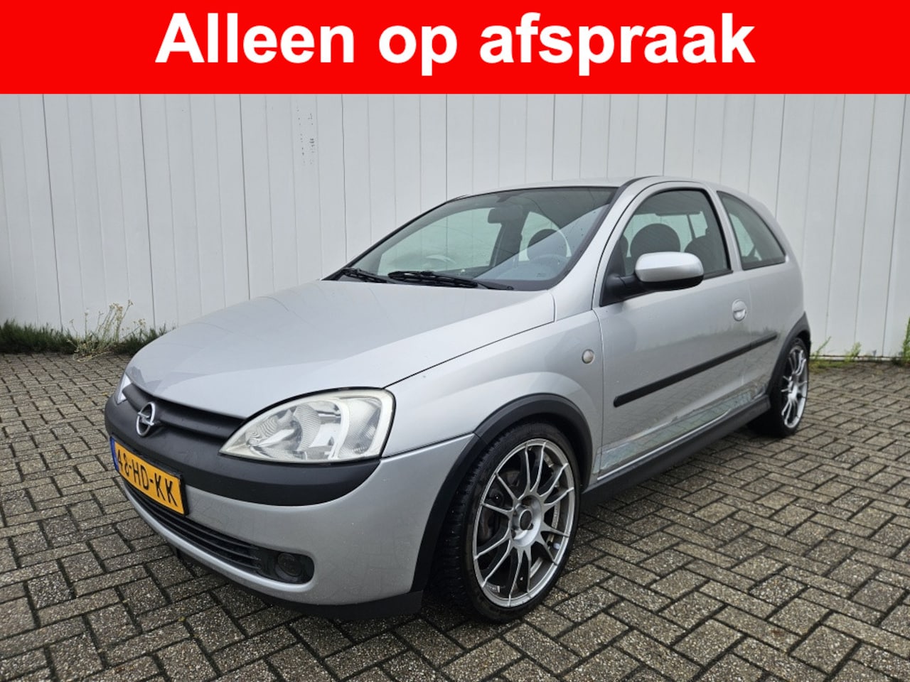 Opel Corsa - 1.8-16V GSi 1.8-16V GSi - AutoWereld.nl