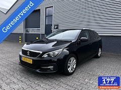 Peugeot 308 SW - 1.2PureTech Executive|Distribut v.v|Pano|navi