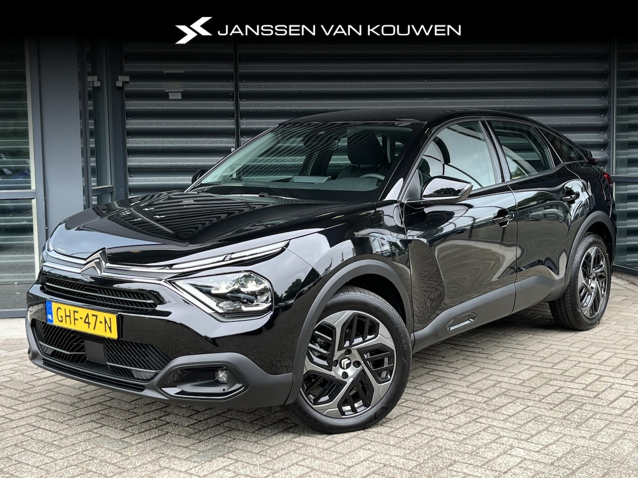 Citroën C4 - 1.2 Puretech Plus Achteruitrijcamera Apple CarPlay Comfortstoelen - AutoWereld.nl