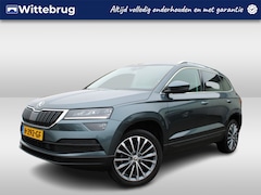Skoda Karoq - 1.5 TSI ACT Business Edition DSG Automaat Parkeersensoren / Camera / Navigatie / Clima / L