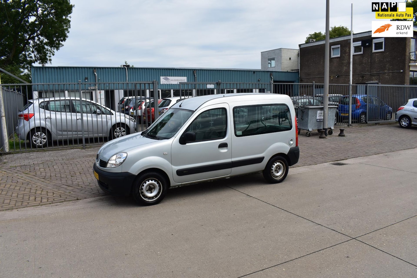 Renault Kangoo - 1.2-16V Expression 1.2-16V Expression - AutoWereld.nl