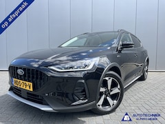 Ford Focus - 1.0 EBH Active Trekhaak Carplay Camera PDC