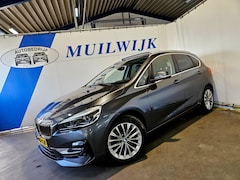 BMW 2-serie Active Tourer - 2 Serie 220i High Executive Edition / Trekhaak / Pano / Camera