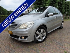 Mercedes-Benz B-klasse - 170 Automaat Airco Cruisecontrol Xenon 5 Drs Lm Velgen Trekhaak