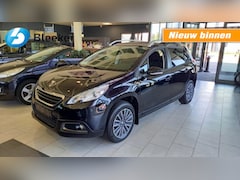 Peugeot 2008 - 1.2 80Pk Active Airco Pano dak Handsfree Stoelverwarming CPV Electr ramen