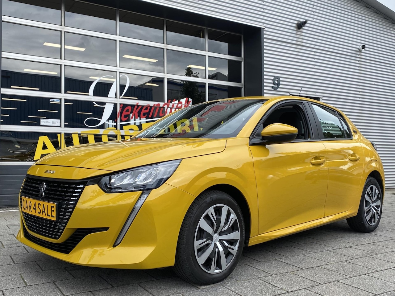 Peugeot 208 - 1.2 PureTech Active Pack - Navigatie/Apple CarPlay I Airco I LED I PDC I 51.000 KM - Deale - AutoWereld.nl