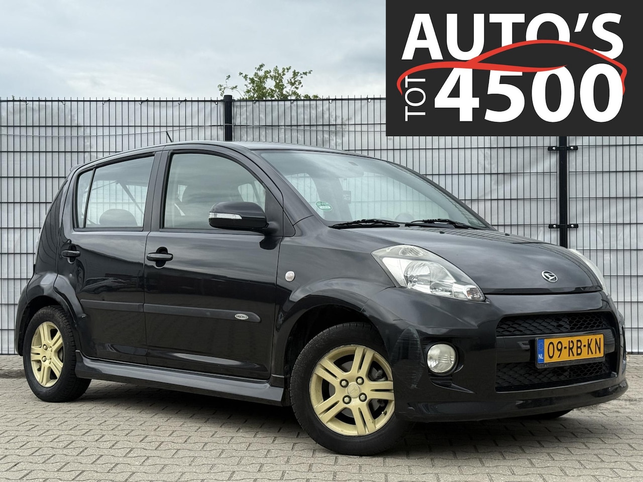 Daihatsu Sirion 2 - 1.3-16V Comfort automaat! Airco! - AutoWereld.nl