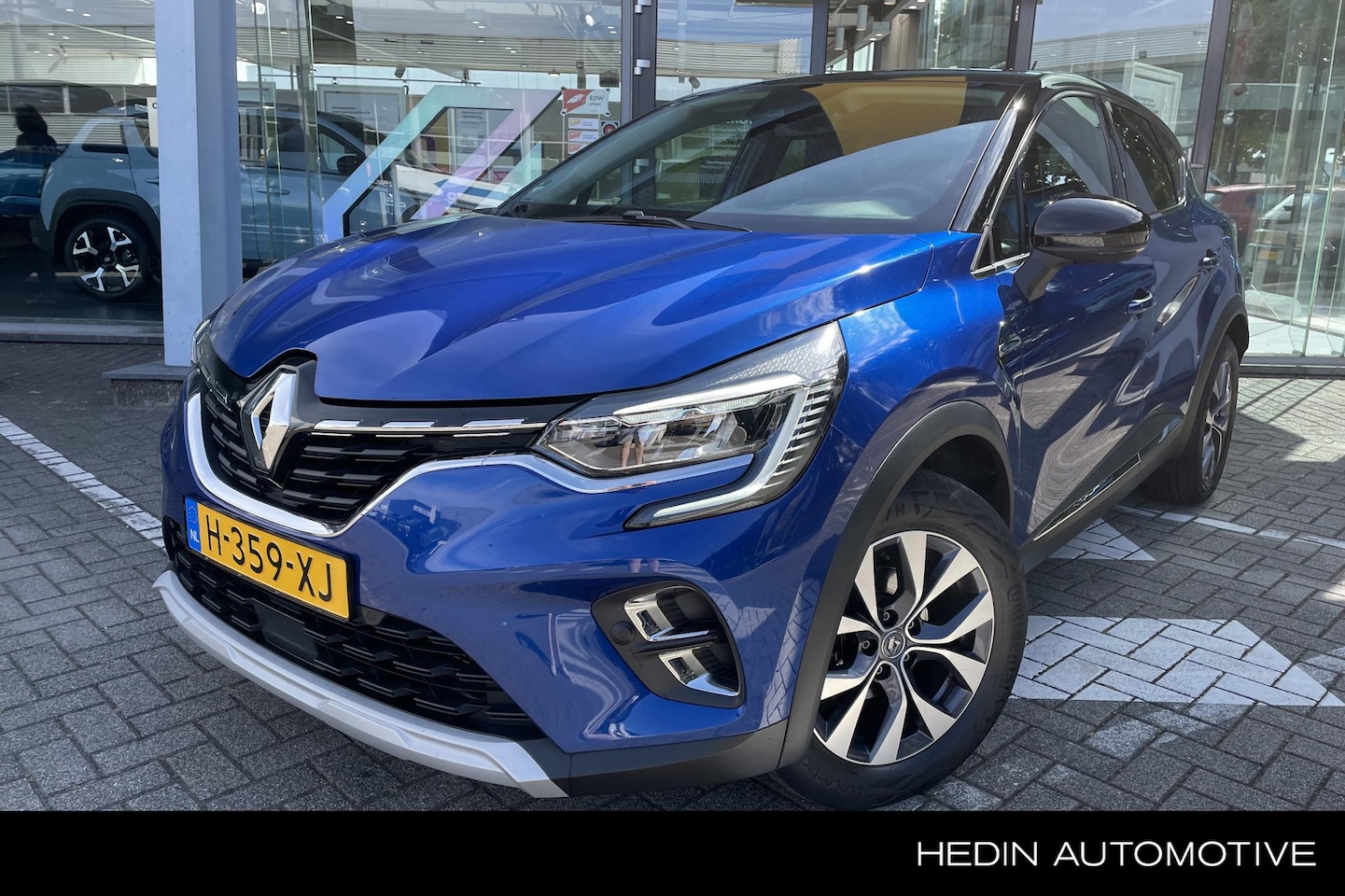 Renault Captur - TCe 100PK Intens | 1ste EIGENAAR | CAMERA | SENSOREN | NAVIGATIE | 17INCH LICHTMETAAL | CA - AutoWereld.nl