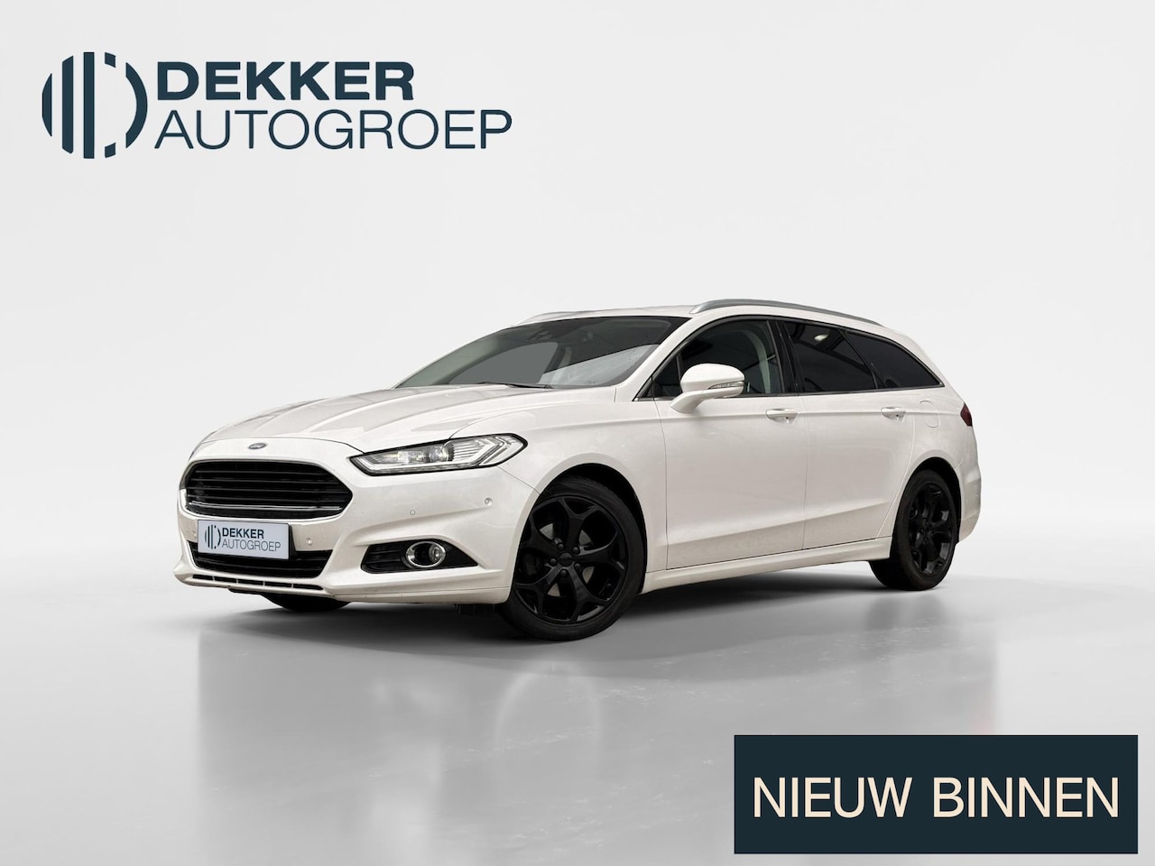 Ford Mondeo Wagon - 2.0 Titanium I Winterpakket I Memory functie op bestuurdersstoel I Electrische achterklep - AutoWereld.nl