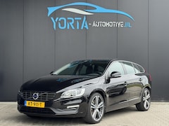 Volvo V60 - 2.4 D5 Twin Engine NL AUTO*PDC*NAVI*XENON*LM VELGEN