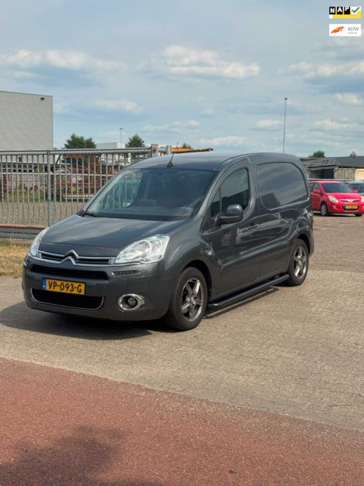 Citroën Berlingo - 1.6 e-HDI 500 Club Economy 1.6 e-HDI 500 Club Economy - AutoWereld.nl